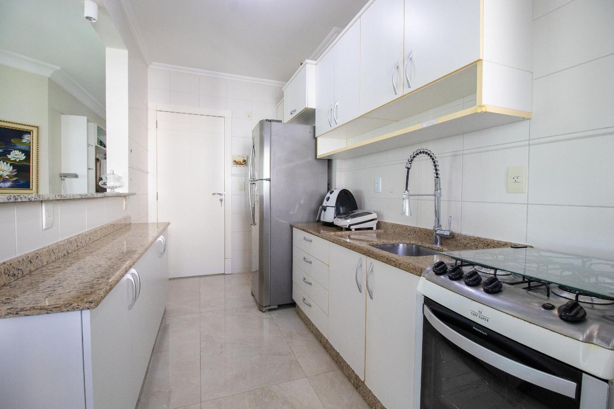 Apartamento Mtc82 - 2 Dorm, Sacada, Churrasqueira, Garagem Balneário Camboriú