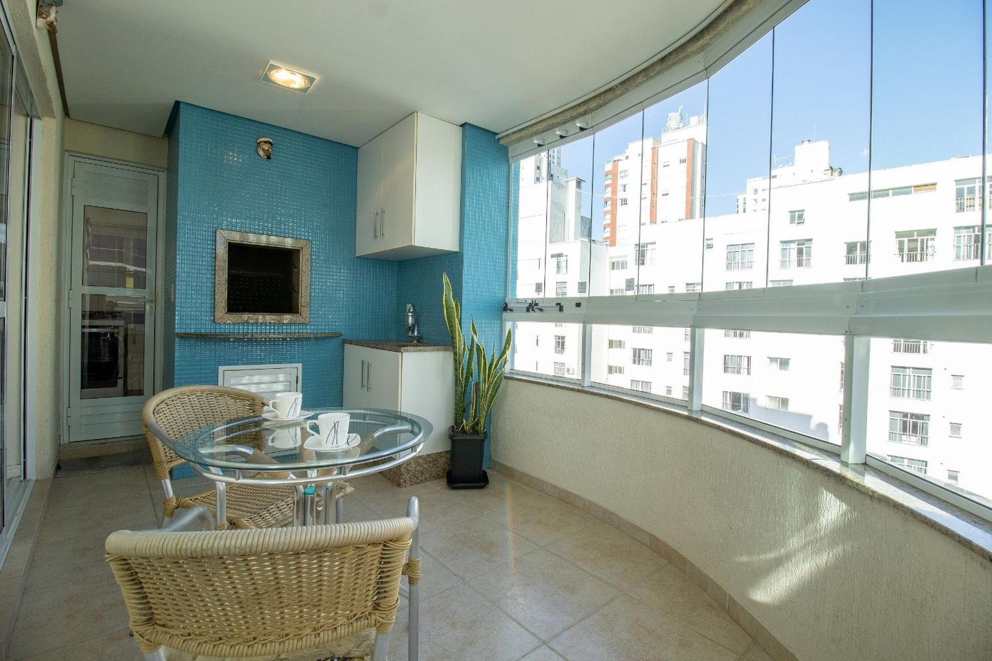 Apartamento Mtc82 - 2 Dorm, Sacada, Churrasqueira, Garagem
