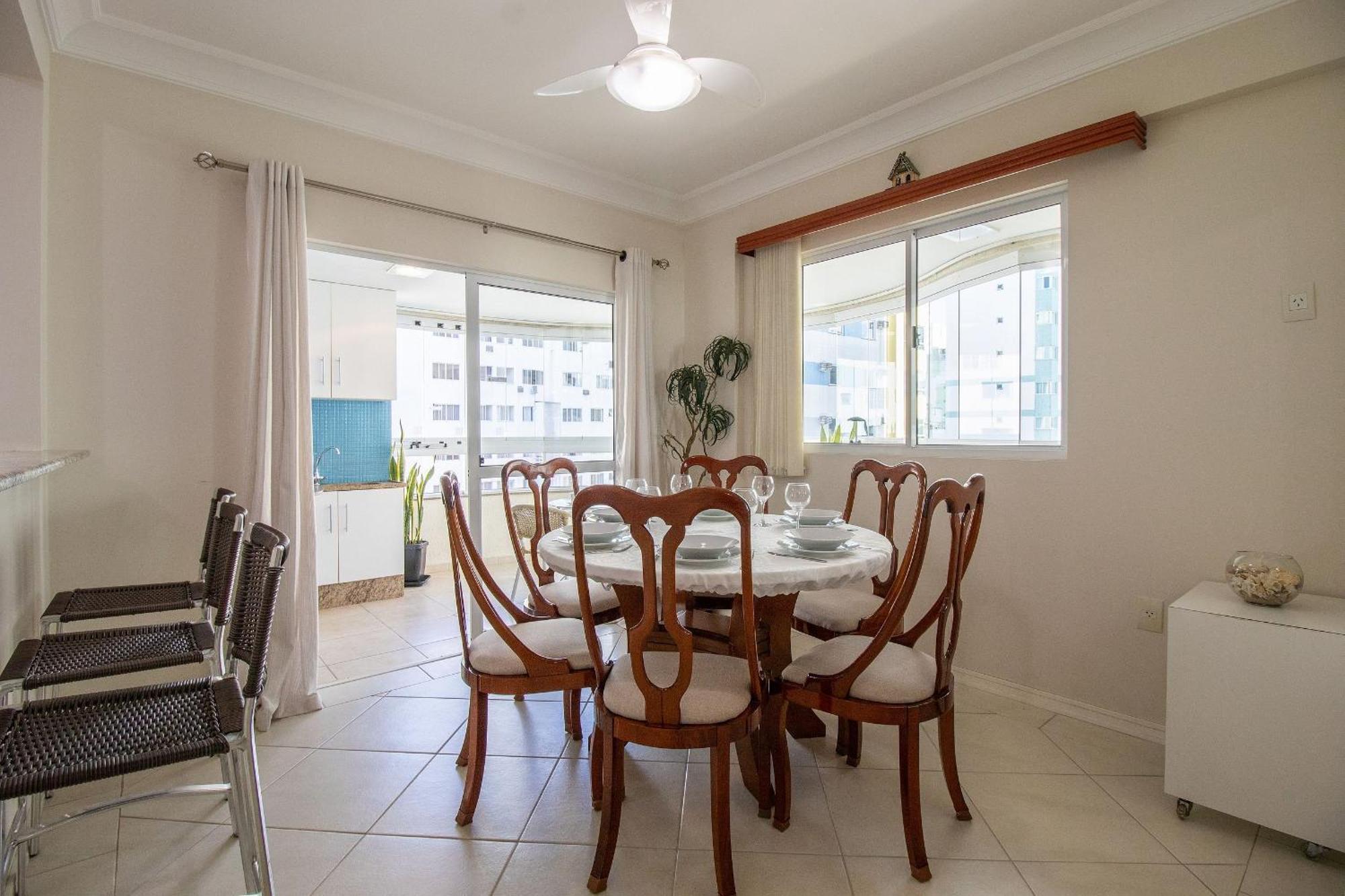 Mtc82 - 2 Dorm, Sacada, Churrasqueira, Garagem * Balneário Camboriú