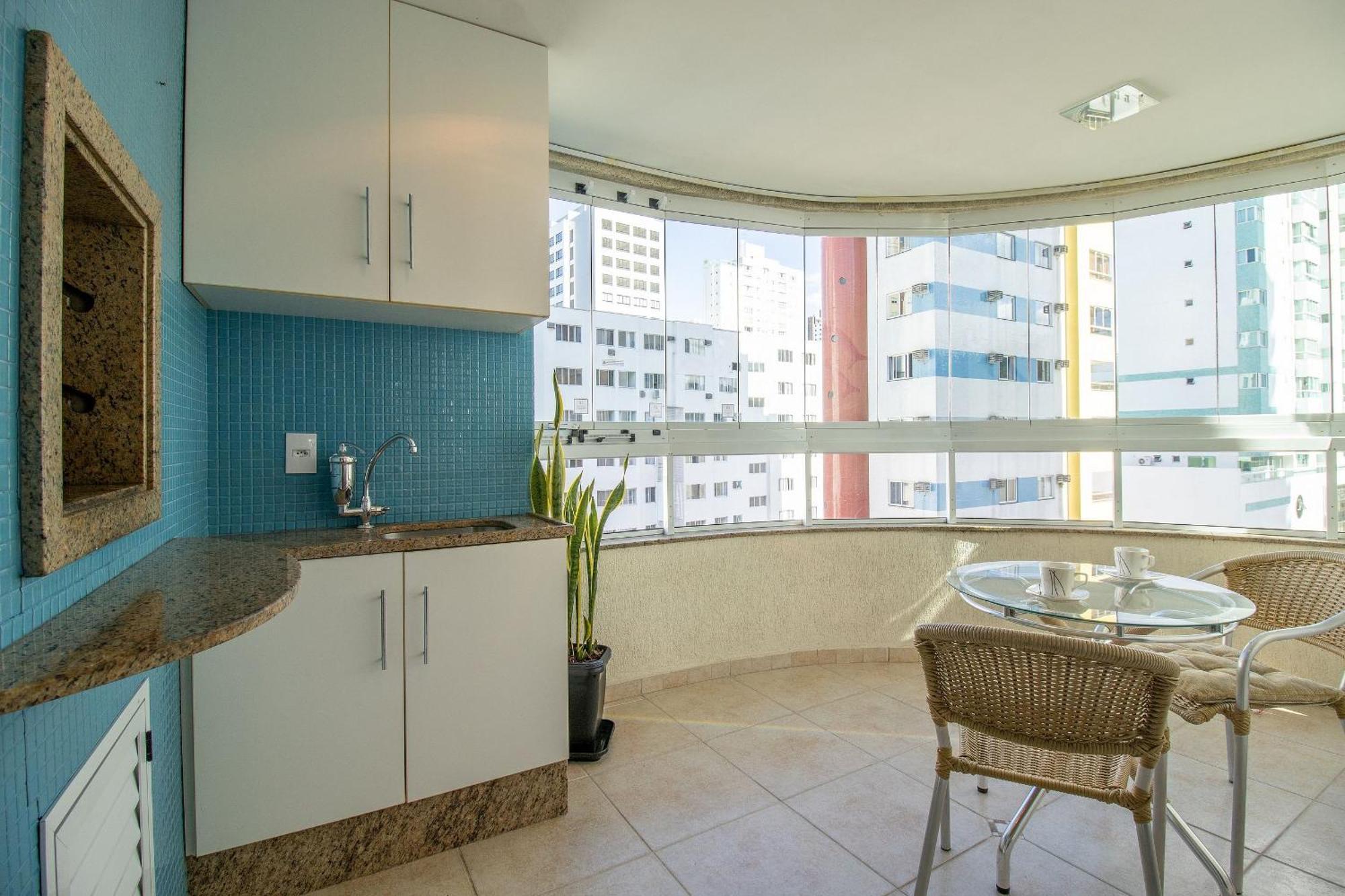 Mtc82 - 2 Dorm, Sacada, Churrasqueira, Garagem *